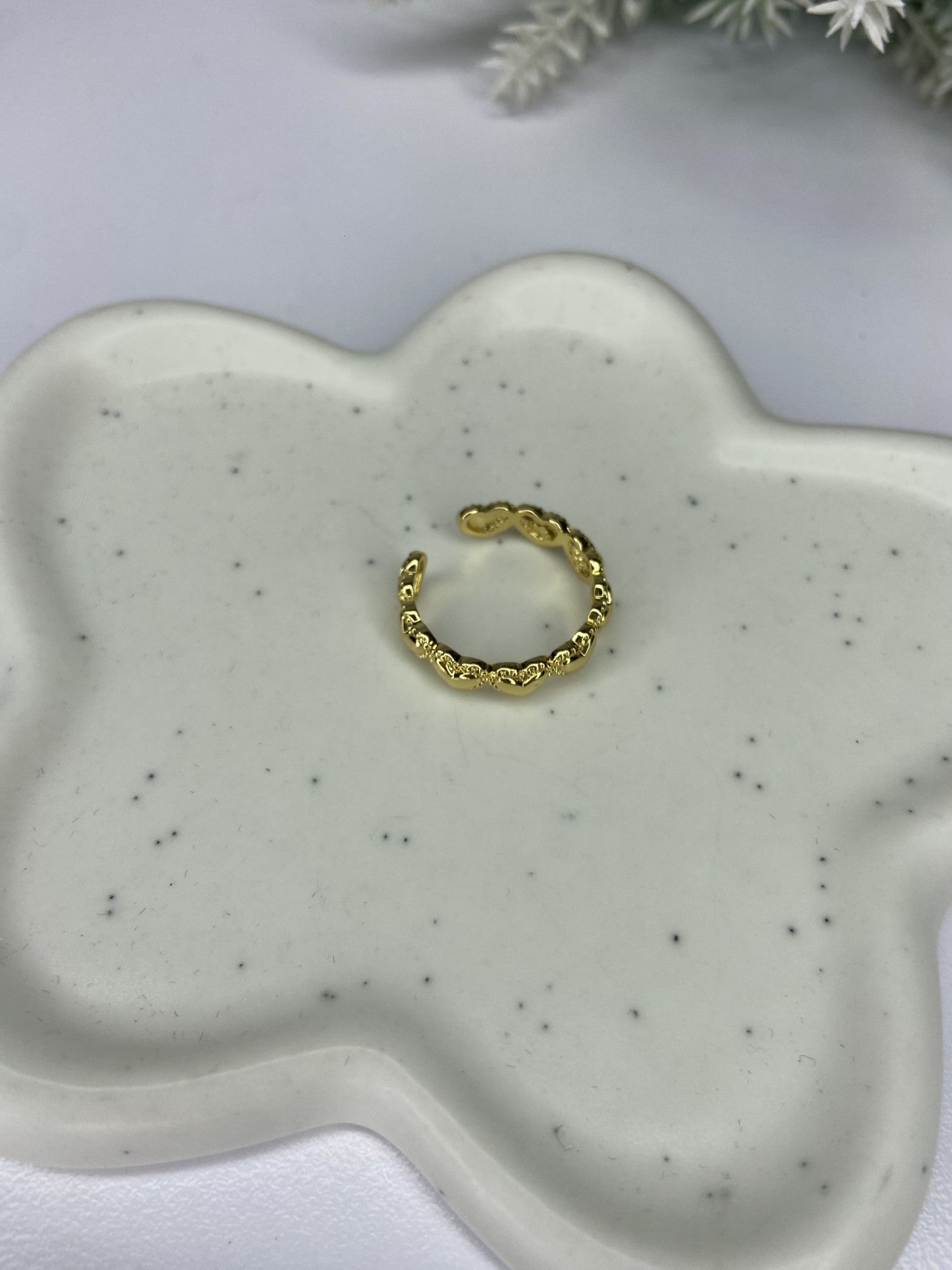 Mini Hearts Gold Ring